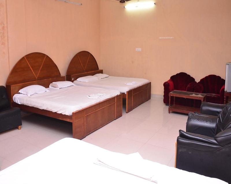 Hotel Soorya International Пондичерри Экстерьер фото